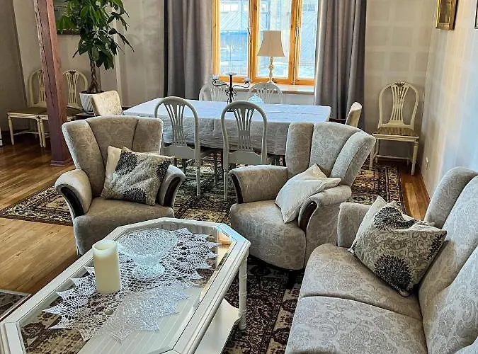 Spacious 1-bedroom With Sauna *